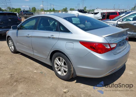 2013 Hyundai Sonata Gls z USA, uszkodzony, nr VIN 5NPEB4AC8DH787563